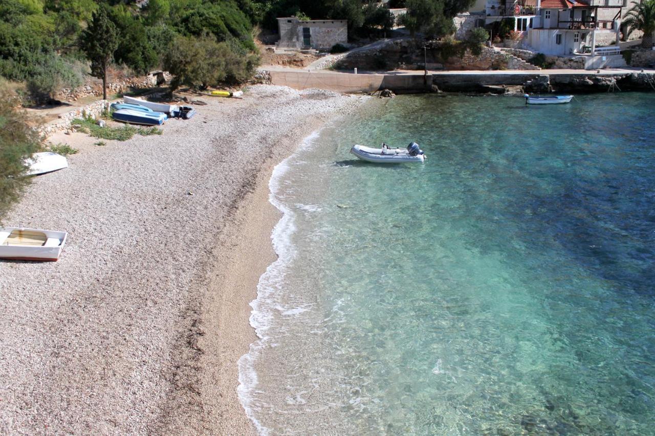 Seaside Secluded Apartments Cove Tvrdni Dolac, Hvar - 12655 Gdinj Bagian luar foto