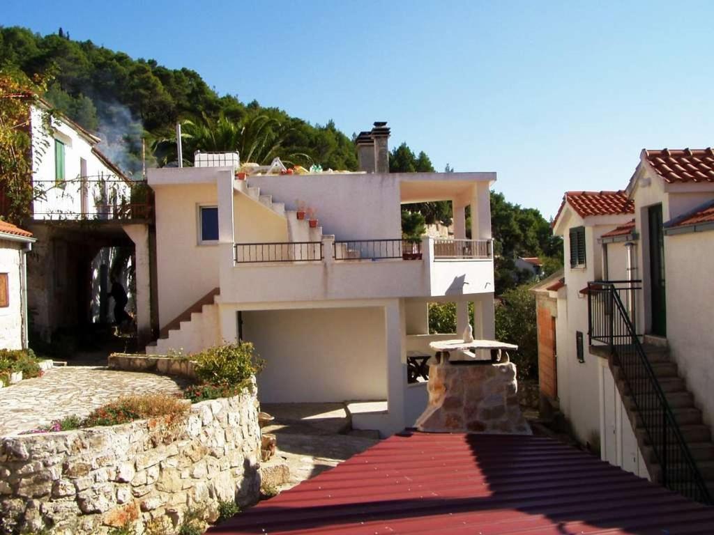 Seaside Secluded Apartments Cove Tvrdni Dolac, Hvar - 12655 Gdinj Bagian luar foto